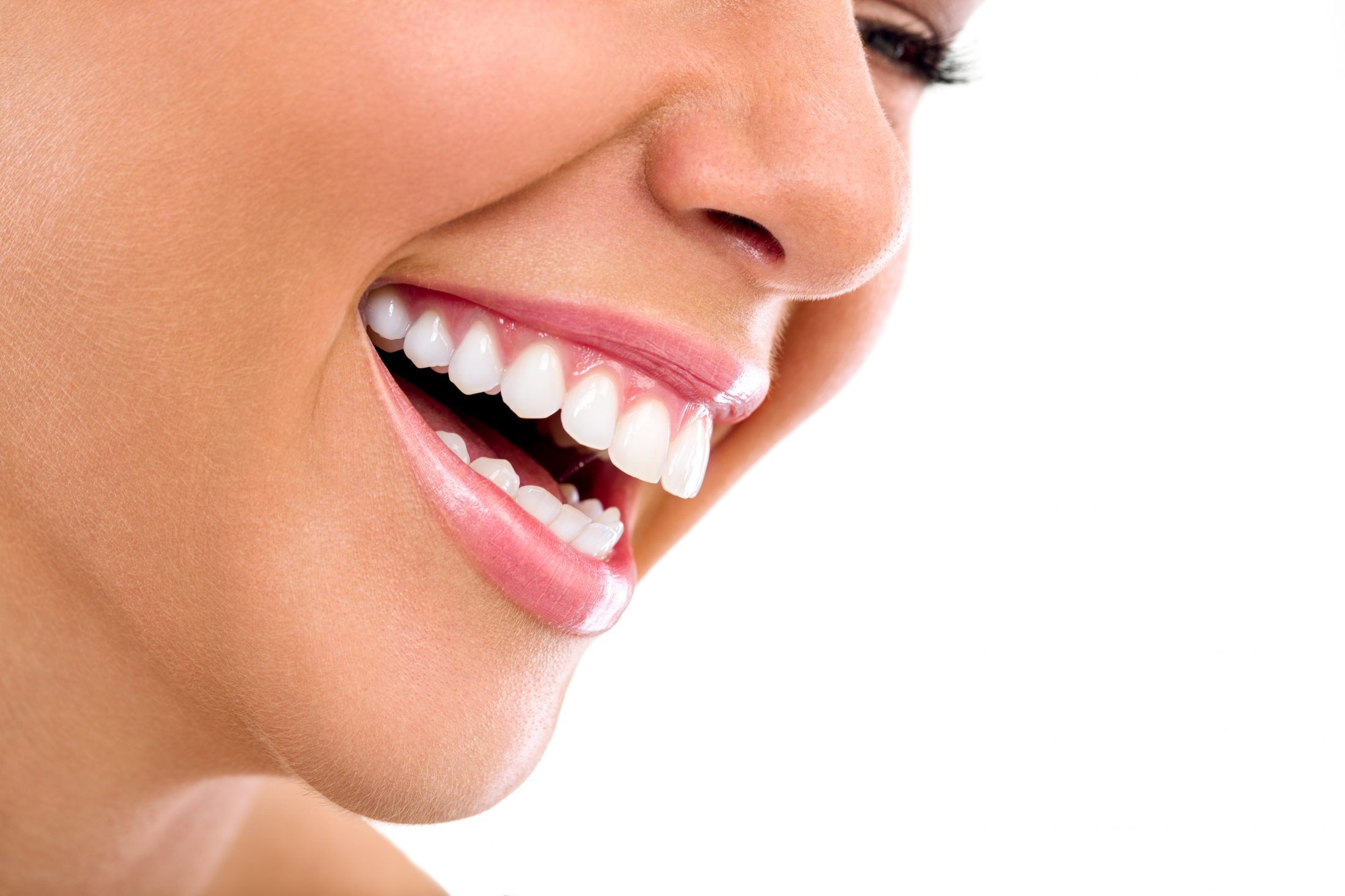 Teeth Whitening: an easy way to transform your smile.